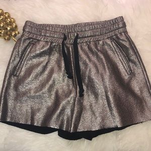 WIYA metallic silver lavender drawstring‎ shorts